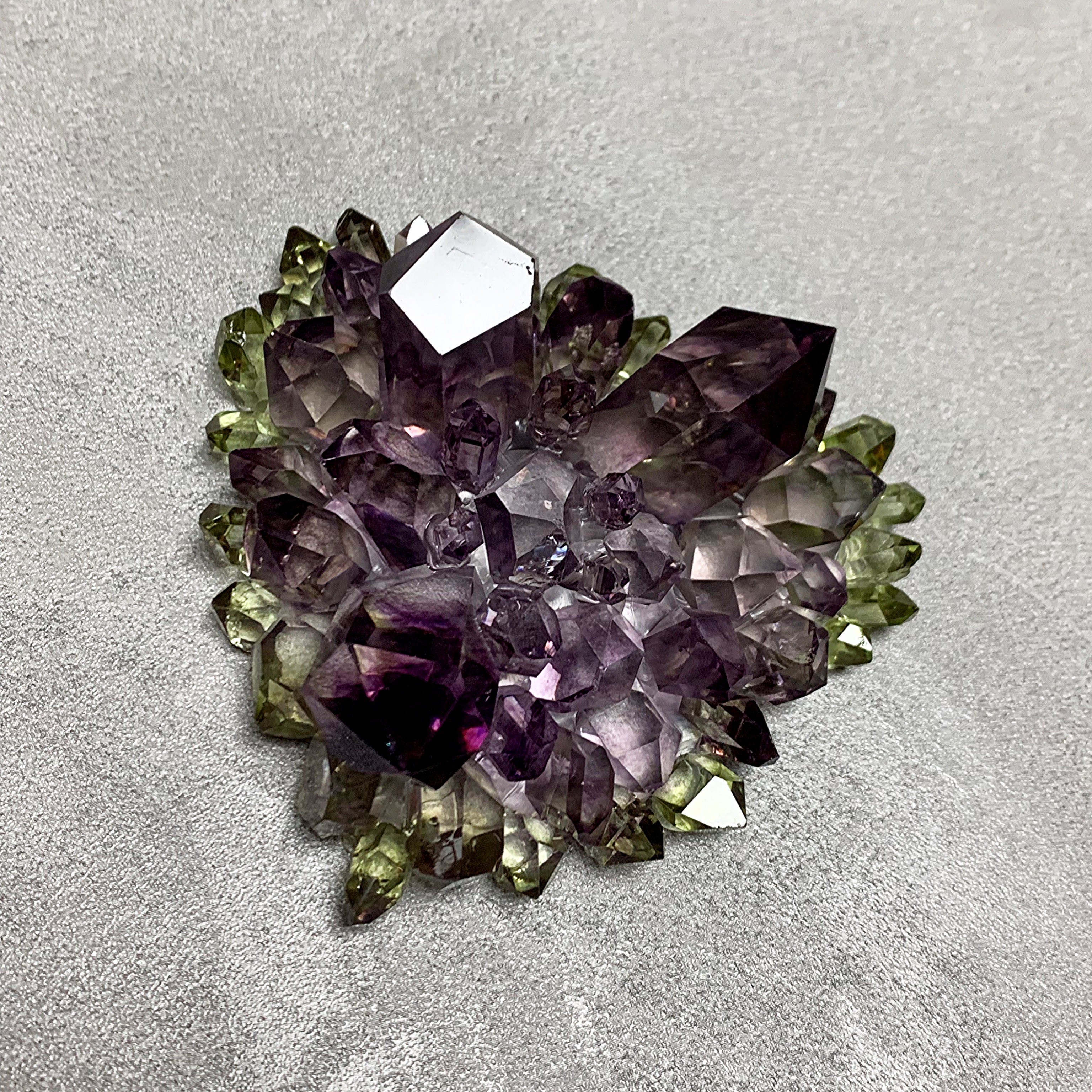 Herz crystal cluster Nov Collection'21